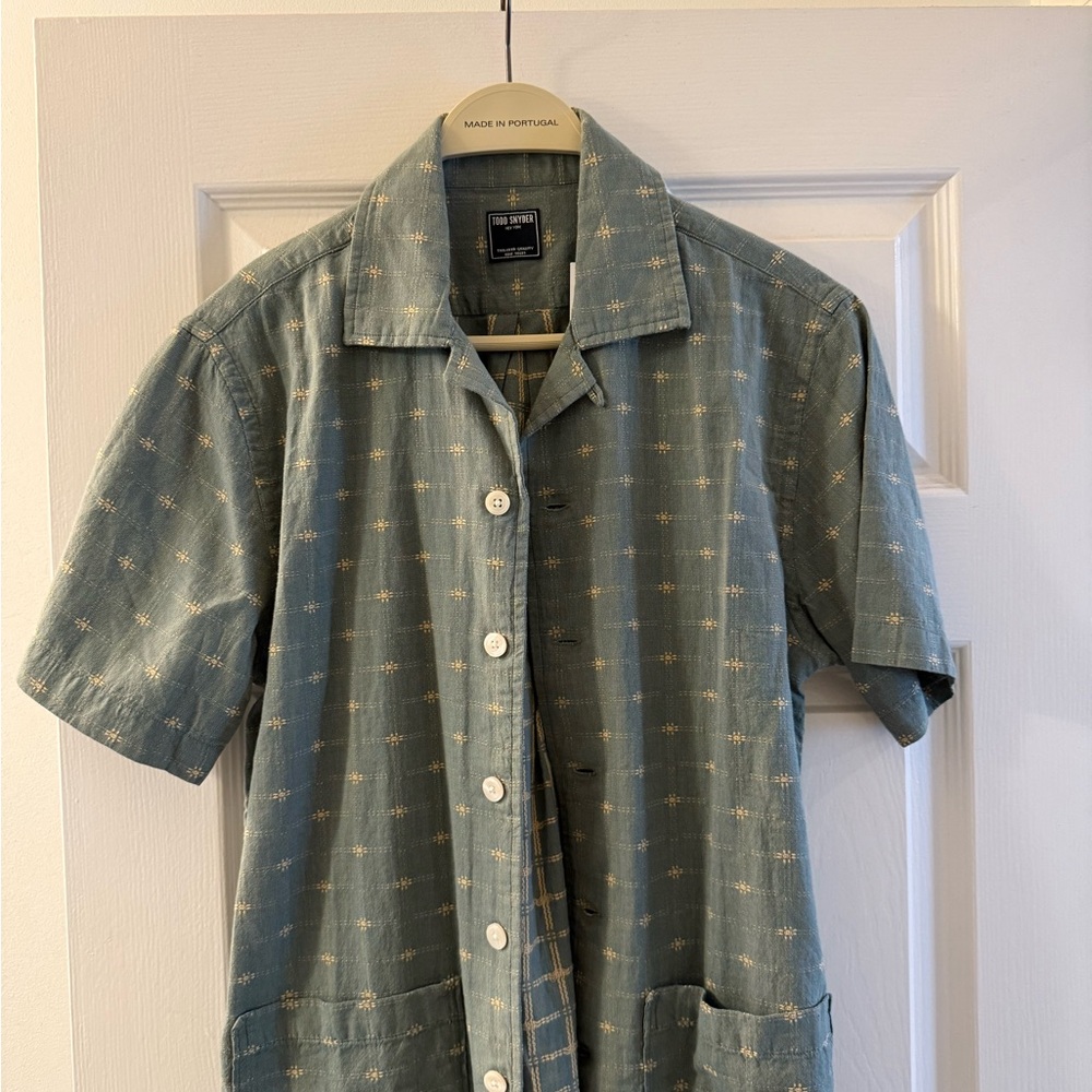 Todd Snyder Green Medallion Camp Collar Shirt